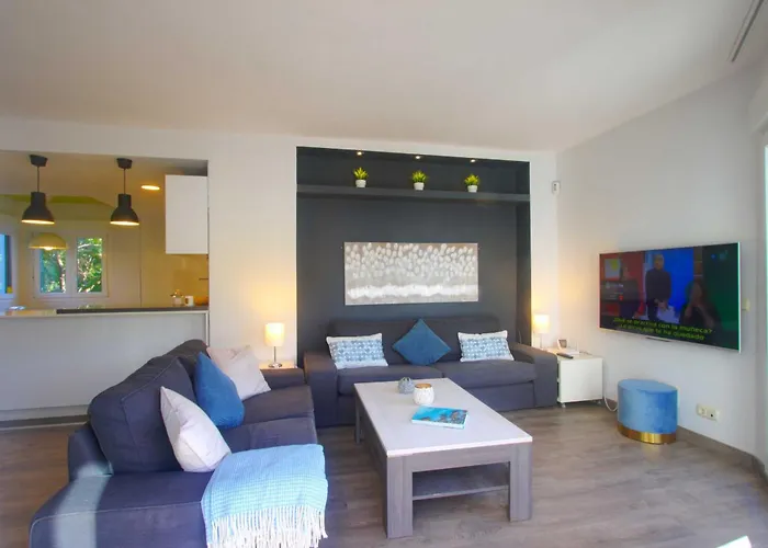 Appartement 2036 Modern Golden Duplex Penthouse