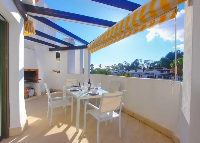 Appartement 2036 Modern Golden Duplex Penthouse Marbellac