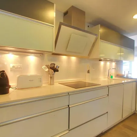 Apartment 2036 Modern Golden Duplex Penthouse